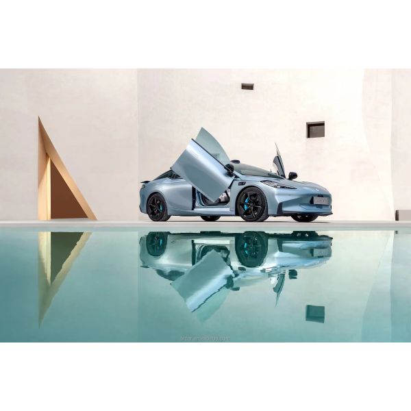 Hyper GT La combinación definitiva de estilo y rendimiento en un coche deportivo eléctrico