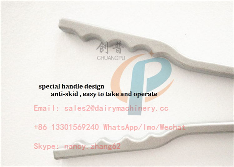 Утеска копыта молочной коровы оборудует нержавеющую сталь обувая плоскогубцы на животное время сбережений