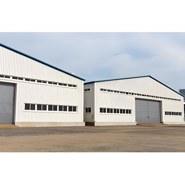 Matériau de toiture en plastique thermo-isolant bon marché Ventes à chaud tôles en UPVC pour toit et murs extérieurs