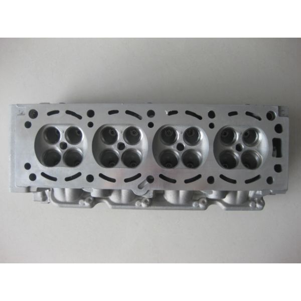 Opel Vectra ( B )  Cylinder Head Gasoline 2.0 Engine 16 Valve 607123  X18XE