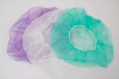 Breathable Protective Isolation Gown , Dustproof 30gsm Surgical Bouffant Caps