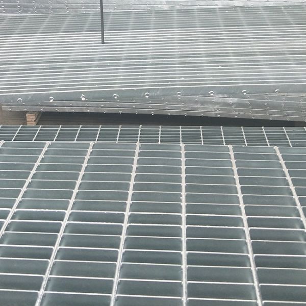 Промышленная решетка нержавеющей стали толщины дорожки 3.0MM платформы