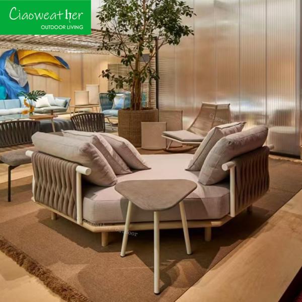 General Outdoor Furniture Balcony Patio Furniture Rope Sun Bed with Waterproof Upholstery Cushion in Customized Color
