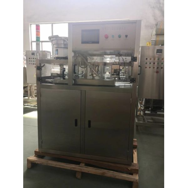 220V/380V Voltage Full Automatic 1500b/h BIB Bag in Box Filling Machine