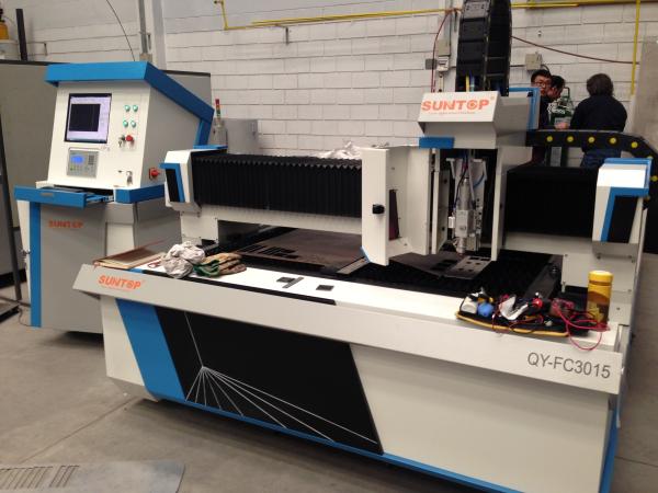 CNC laser cutting equipment for Stainless steel craftwork , laser metal cutting machine