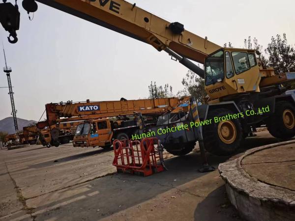 30t Truck Crane Terrian Hoist Crane off-Road Tyre Perfect for Construction Projects