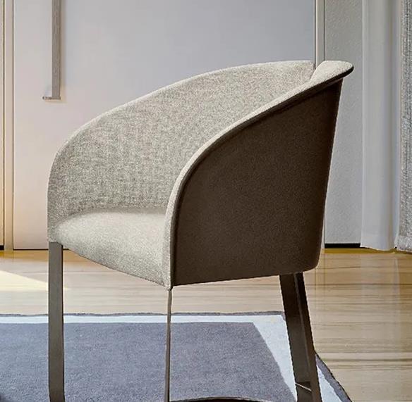 Metal de aço inoxidável moderno de jantar de couro genuíno da cadeira com braços