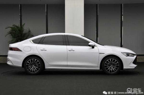 2024 BYD Qin Plus EV 420km Pure Electric Honor SUV EV Cars with 136 Ps Electric Motor
