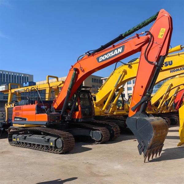 Used Doosan Dx300 Excavator Doosan Digger 30 Ton With Crawler Chain