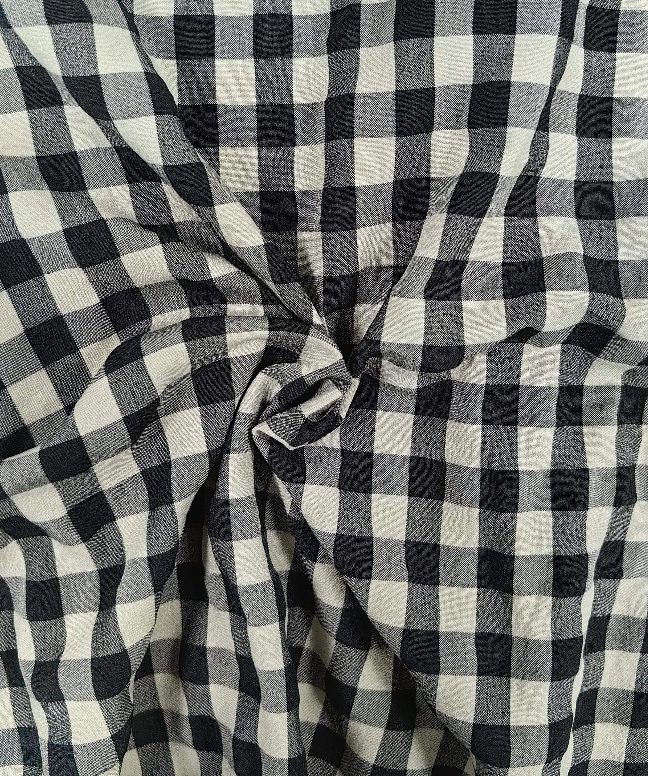 P75D/40D+N70D/40D  47%P 44%N 9%SP  142±3GSM  High Elastic Fabric