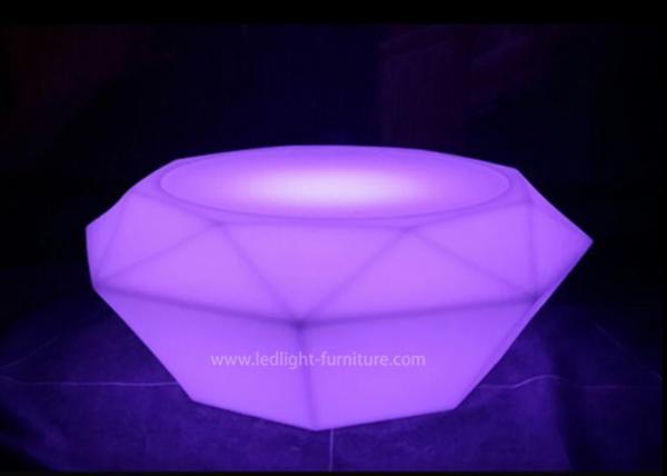 A prova à moda do tempo da tabela de cocktail do diodo emissor de luz do projeto do diamante com relaxa a luz suave