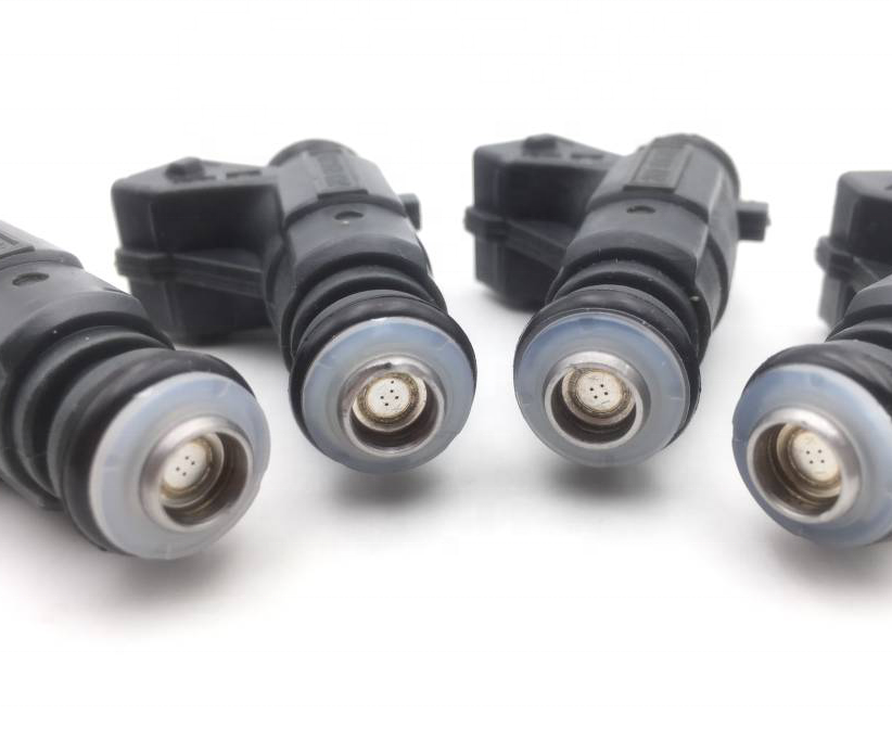 0280156399 TS16949 Gasoline Fuel Injector For VW Suran Fox Golf 1.6 8V