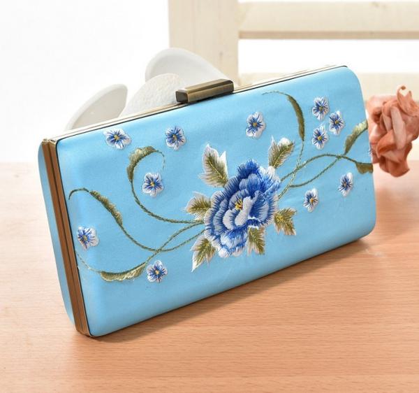 European and American vintage handmade embroidered peony high-grade hand clutch evening bags