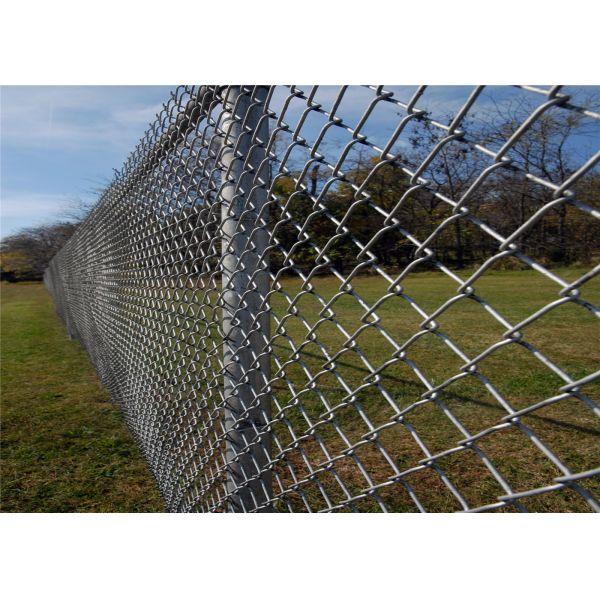 Zinc coated galvanized steel chain link fence fabric 5/8”x5/8” 9GA/3.66mm 11GA/2.95mm 4ft x 50ft