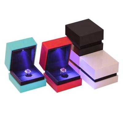7.4*7.4*6cm Luxury Premium Jewelry Boxes , Recycled Paper Mache Gift Boxes