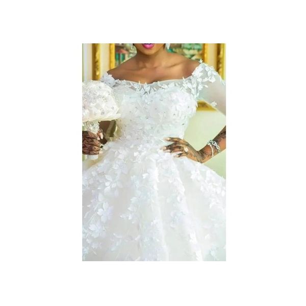 Ivory Half Sleeve Flower Lace Beading Long Tail Bridal Gown / Mermaid Bridal Dress