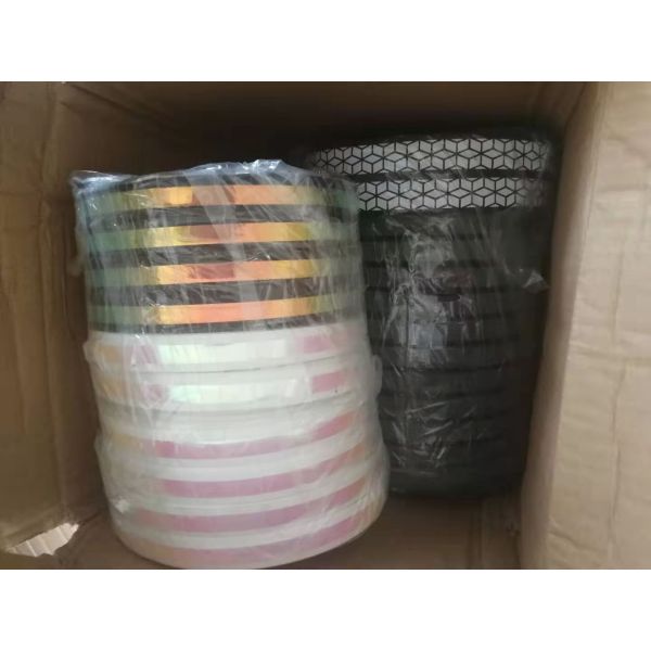 Reflective Zipper for Clothes and Luggage Bags Waterproof High Reflective Nylon Zipper
