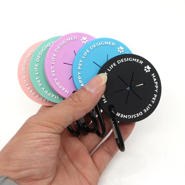 OEM Hands Free Round Dog Poop Bag Clip Silicone Pet Poop Bag Holder With Hook