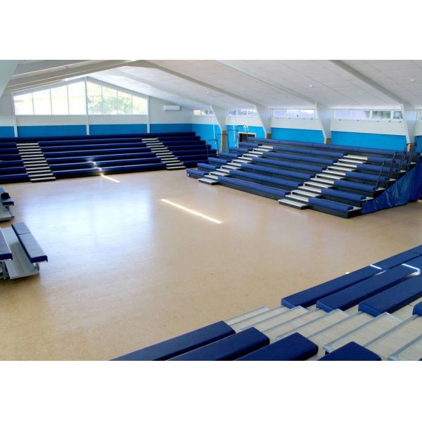 Tribunes escamotables de but multi avec le banc en cuir de tapisserie d