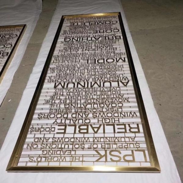 Custom design decorative metal hanging screen room divider