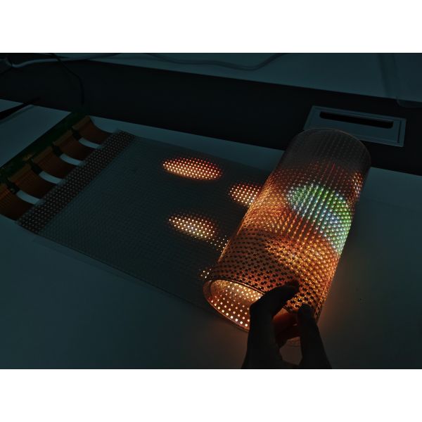 Pantalla de pantalla de película LED transparente flexible para centros comerciales