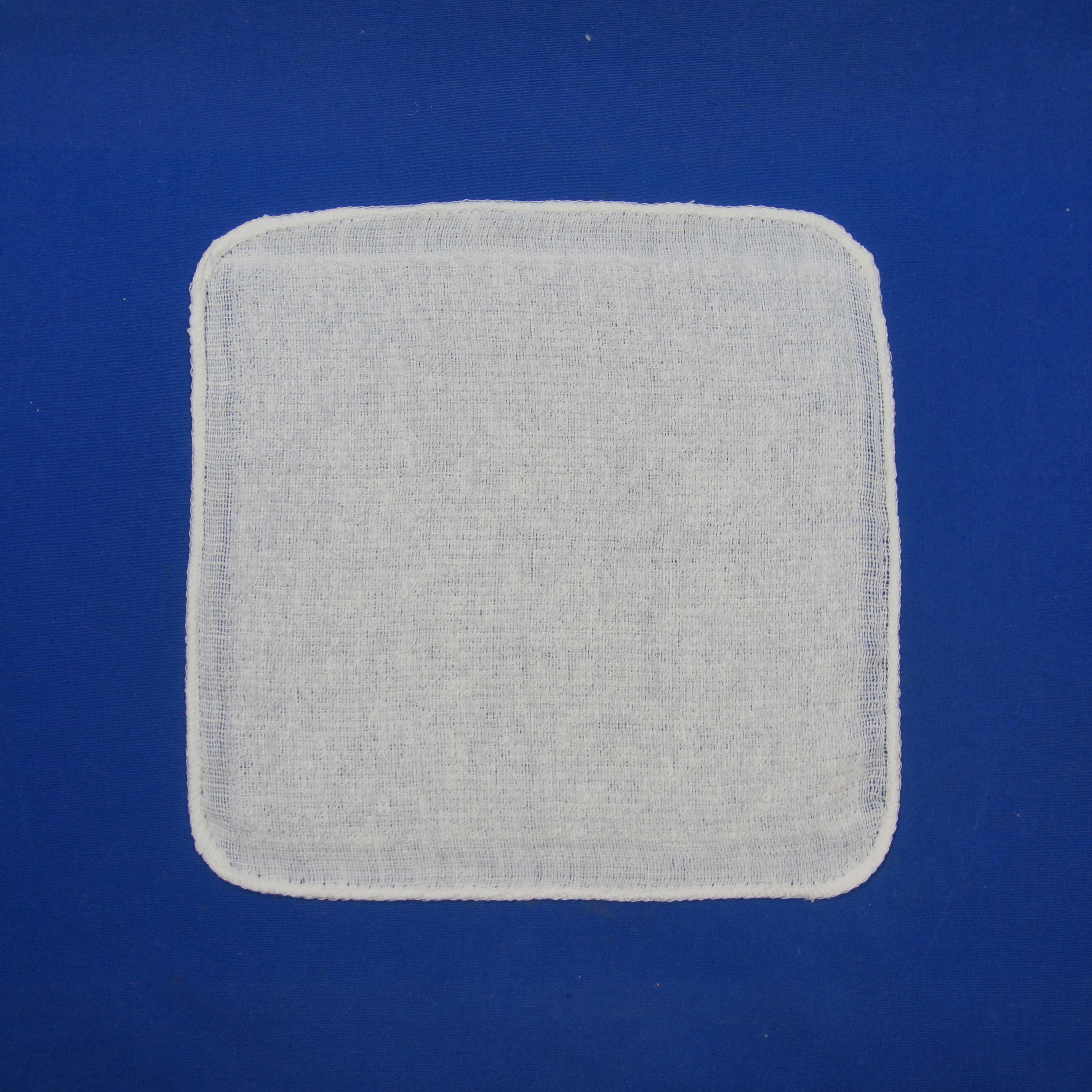 Определите упакованное полотенце устранимой авиакомпании влажное