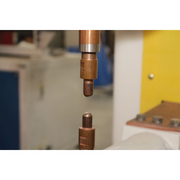 Кухонные принадлежности из нержавеющей стали Hwashi Машина для сварки сопротивления сварщика