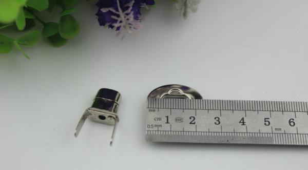 China handbag hardware silver color oval shape small twist turn lock