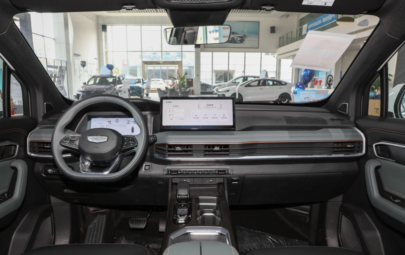 Haohua Версия 7DCT Geely Автомобиль Geely Geecy L 2.0T DCT 5 Дверь 7 мест Бензиновый внедорожник