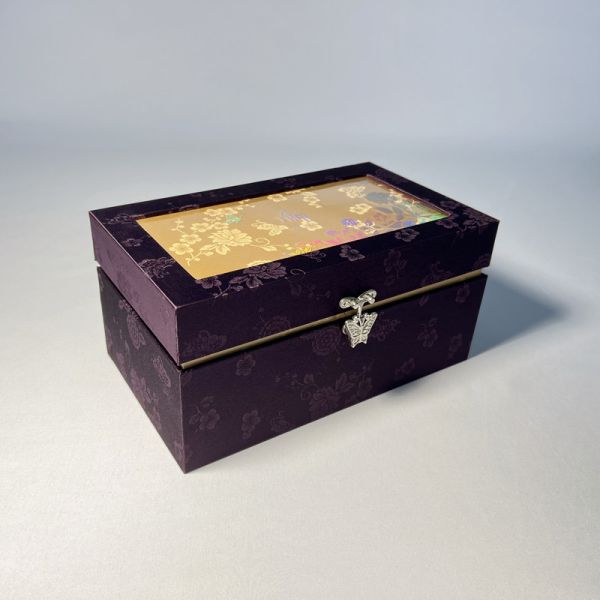 Purple Luxury Cosmetic Packaging Boxes Facial Cream Packaging Box