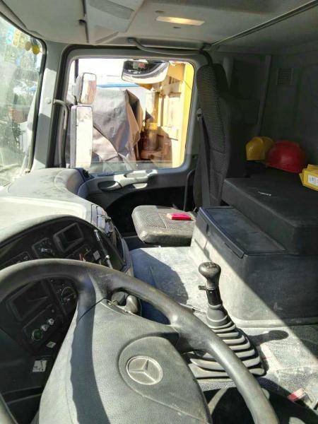 2.6mm Amplitude de vibration Usine de battage de béton 56 mètres Putzmeister Boom Pump Truck