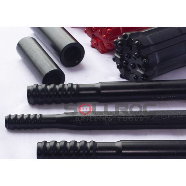 のトンネルを掘る採鉱のためのR32 STD Retracの糸ボタン ビット切り出すこと