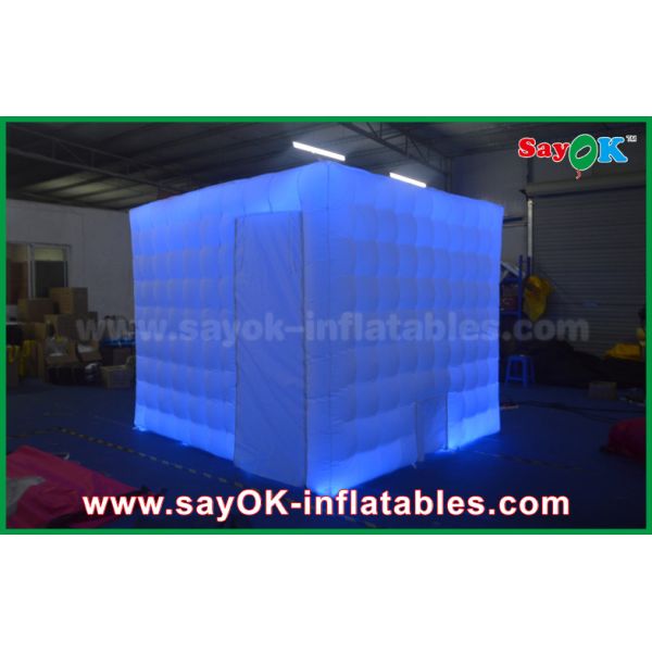 Раздувная будочка арендный Оксфорд фото одевает один приведенный дверью киоск приложения будочки фото прокладки раздувной