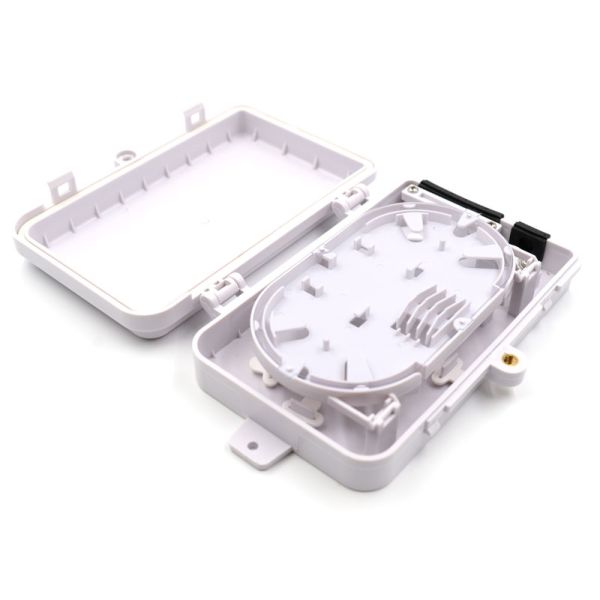 White 4 Ports Fiber Optic Termination Box For FTTH / FTTO / FTTB Network
