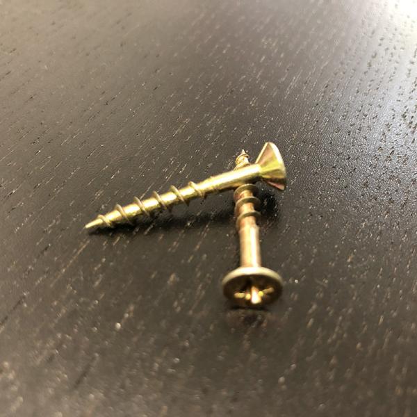 Yellow M4.0 x 30MM Wood Deck Screws Phillips Cross Recessed Flat Head Screw Zinc Plated