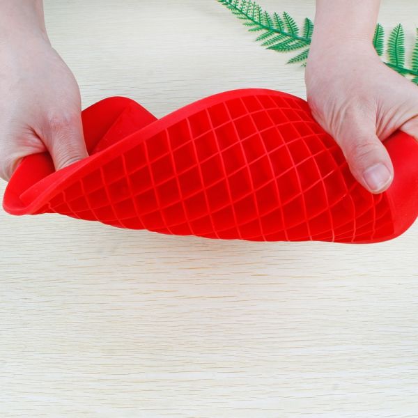 Fancy reusable high quality silicone 160 square ice cube tray