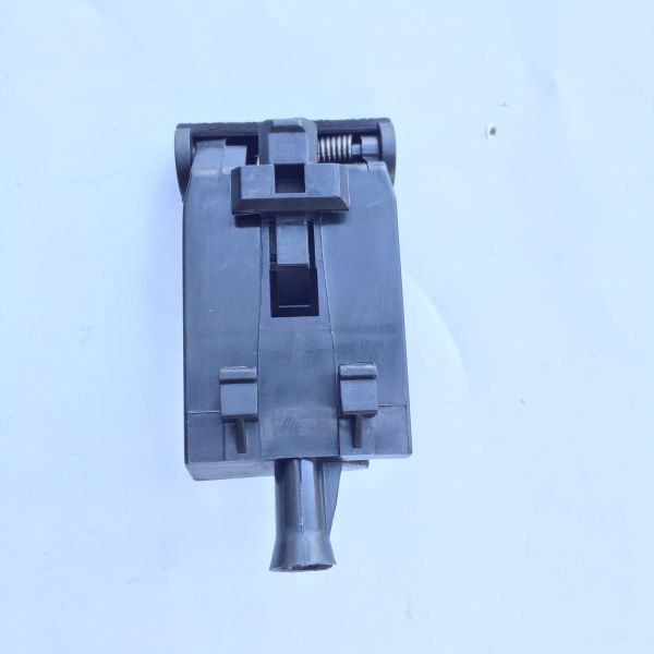 Replace/Repair Purpose Snap Hands Cover with OE NO. Customized