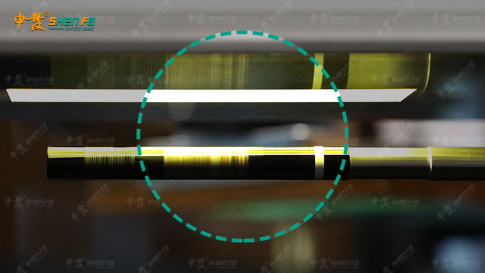 Вращая печатная машина экрана 2 цветов для косметических бочонков