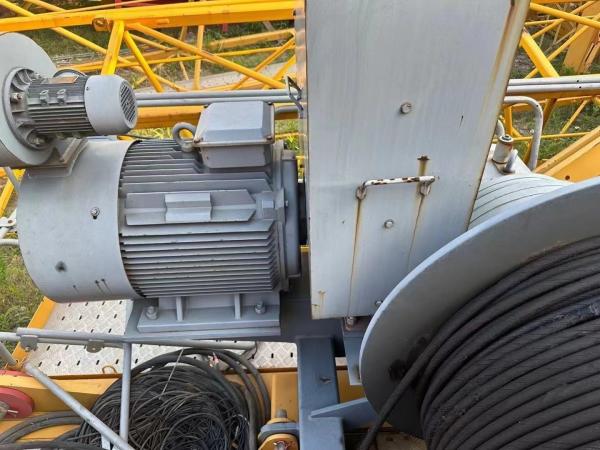 Deux utilisés Xg tour grue Tour à tête plate Le meilleur choix pour vos besoins de construction