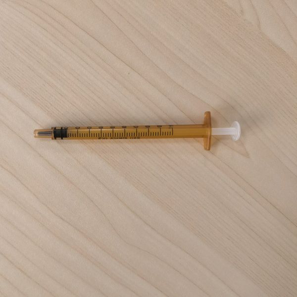 PP 5/10/20/50/60ML Disposable Single Use Light-shielded Light-proof Dispensing Syringes with Needle