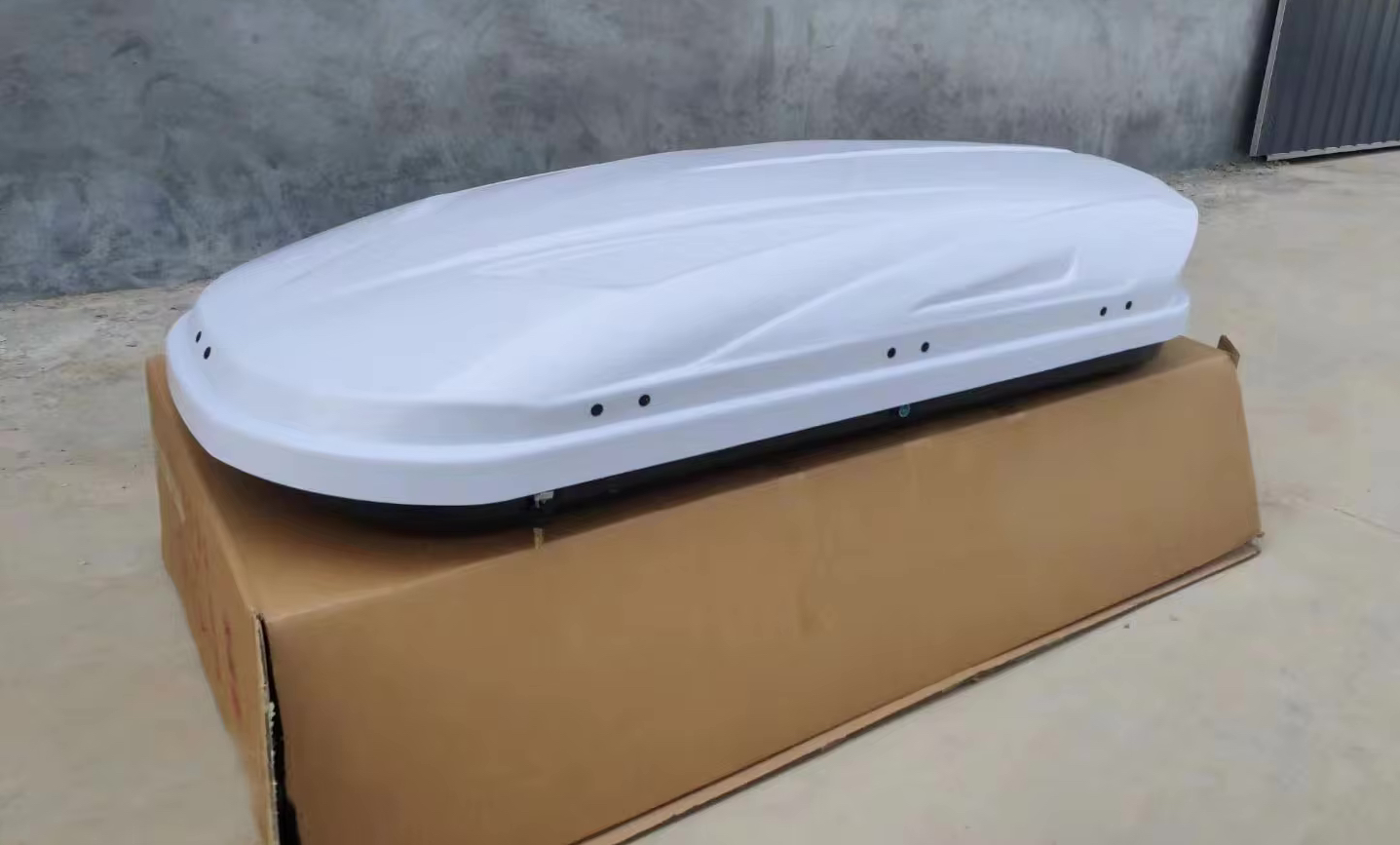 SUNSING High Quality ABS+PC+ASA Car Roof Box New Usage Car Roof Top with Roof Rail and Car Rack Roof Mount Placement