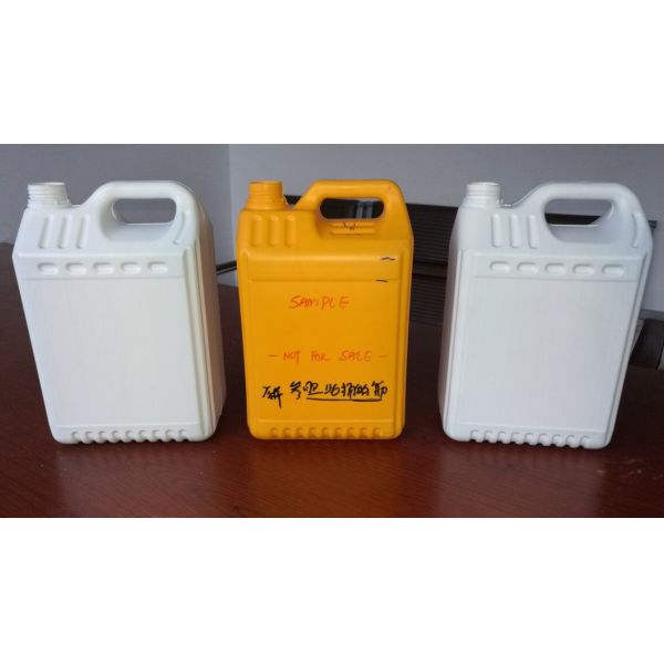 HDPE PP Plastic Processed Blow Molding Machine For 5 Liter Jerry Can Engine Oil Bottle Chemical Container Manufacturing