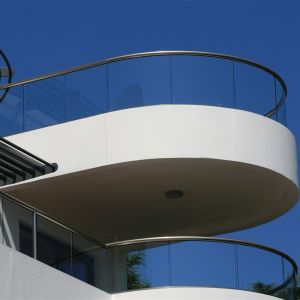 Customized Black Coating Frameless U Channel Glass Railing with 12mm Toughened Glass Balustrade