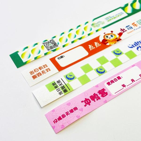 Des bracelets en papier DuPont résistant à la chaleur pour le parc d'attractions pour enfants