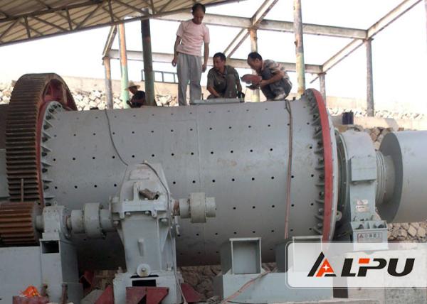 Less Electric Power Consumption Ball Mill Equipment For Ceramic / Ore Dressing Plant