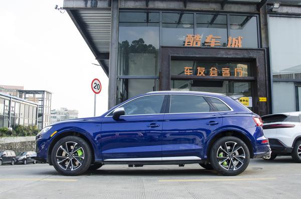 Audi Q5 6Pistonの2部分のためのBBKは378*32mmの回転子P60NSが付いているカリパスを造った