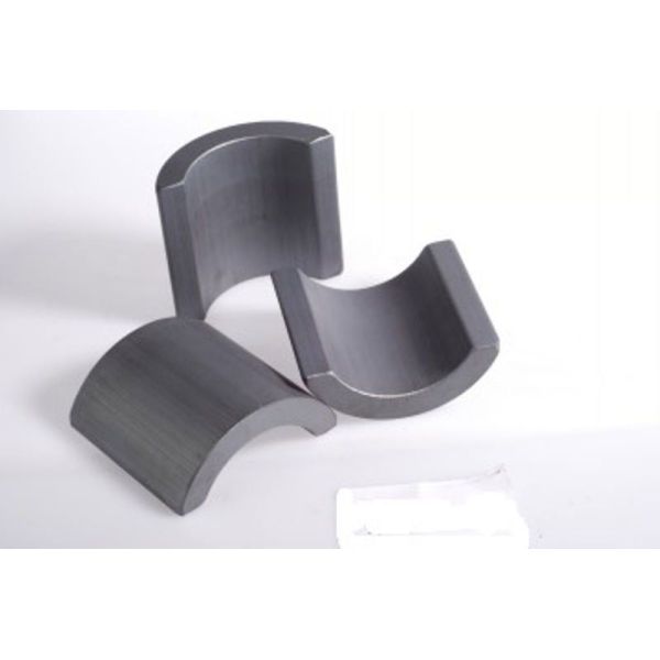 Magnetos de motor de ferrita de precisión para estatorizadores para automóviles