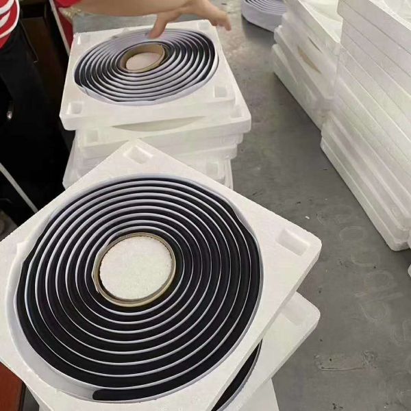 0.11Mpa Tensile Strength Rubber Butyl Tape Environmentally Friendly Waterproof