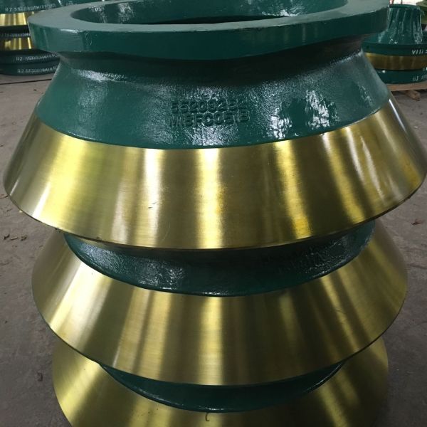 Processing Type Casting Mantle and Bowl Liner for Hp500 Cone Crusher Wear Parts Alloy