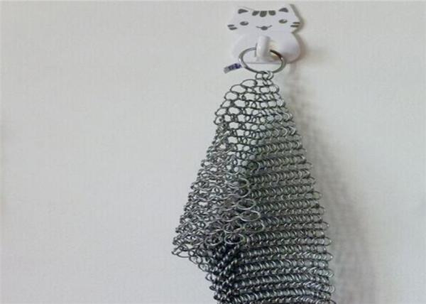 7x7 Inch Kitchen Pot Brush Cast Iron Chainmail Scrubber Cleaner